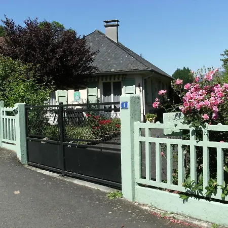 Villa Chez Léontine Vic-sur-Cère Exterior foto